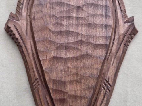 Srnec šelma 130 vyřezávaná podložka