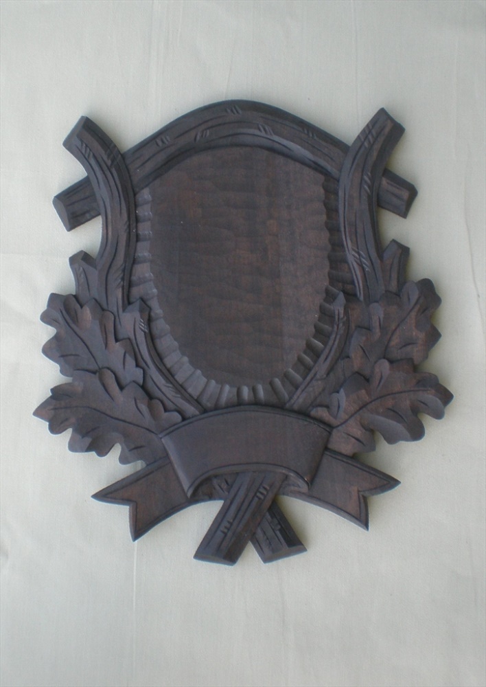 Geschnitzte Trophäenschilder für Hirsch (kurze Schädel) 202 | nove_foceni_podložky 133