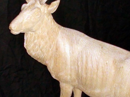 Sculpture Deer hand carved | jelen 051