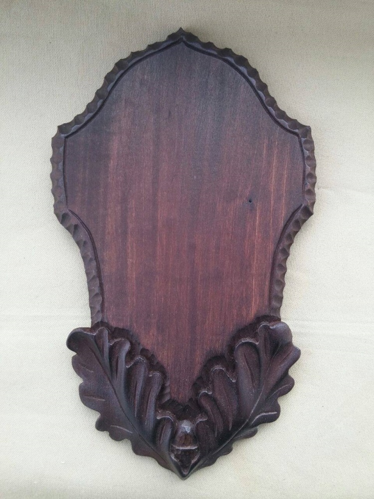 Geschnitzter Trophäenschild Rehbock 118